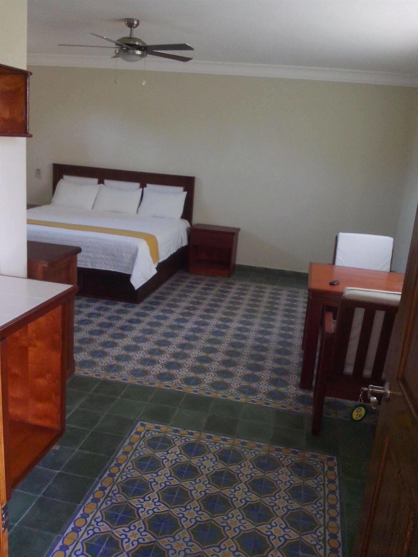 Hotel La Cretonne Ле-Ке Экстерьер фото